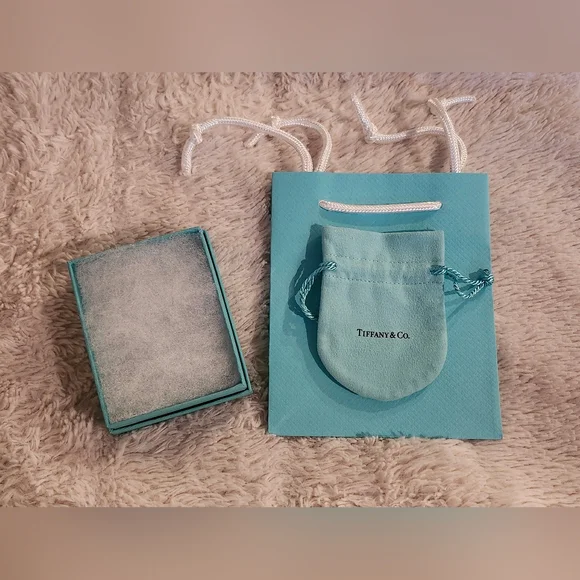 TIFFANY Pink Heart Tag Bead Bracelet in Silver, 4mm 💗 - Picture 14 of 15